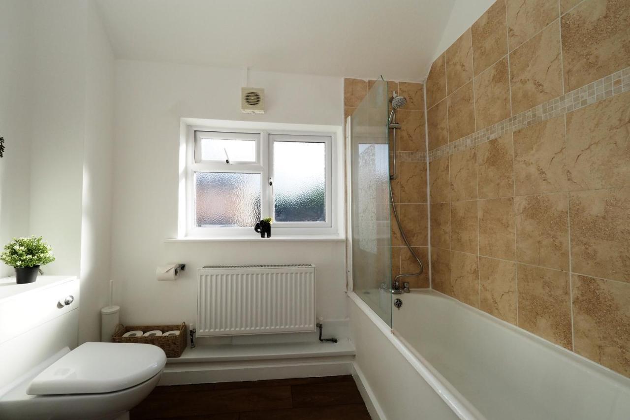 Home In Wellesbourne - Contractors - Families - Reduced Rates Екстер'єр фото